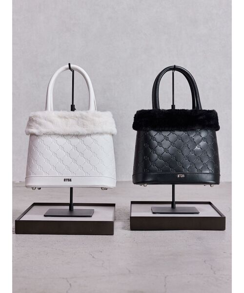 GYDA（ジェイダ）の「GG emboss MIX material BAG（ショルダーバッグ・レディース・オフホワイト/ブラック・FREE）」の3枚目の写真