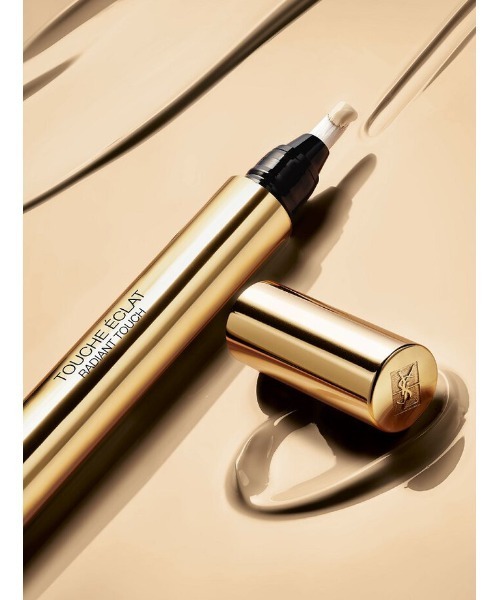 ホリデー数量限定】YSL ラディアント タッチセット（コスメキット