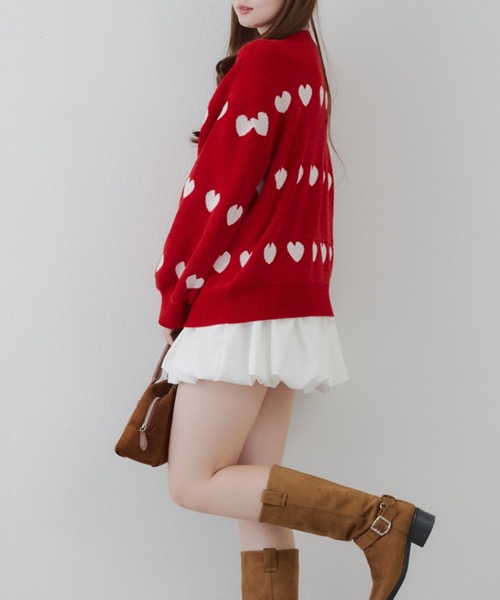continuer de NICE CLAUP(コンティニューデナイスクラップ)の「ベロアモールたっぷりハートニット(ニット/セーター・レディース・ブラック/レッド/サックスブルー/アイボリー・FREE)」の14枚目の写真