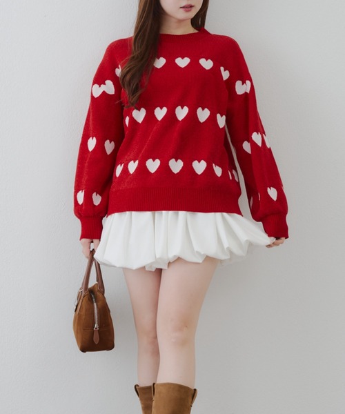 continuer de NICE CLAUP(コンティニューデナイスクラップ)の「ベロアモールたっぷりハートニット(ニット/セーター・レディース・ブラック/レッド/サックスブルー/アイボリー・FREE)」の19枚目の写真