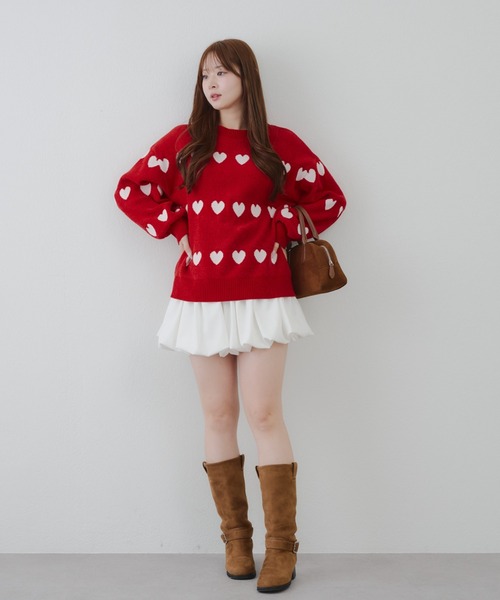 continuer de NICE CLAUP(コンティニューデナイスクラップ)の「ベロアモールたっぷりハートニット(ニット/セーター・レディース・ブラック/レッド/サックスブルー/アイボリー・FREE)」の15枚目の写真