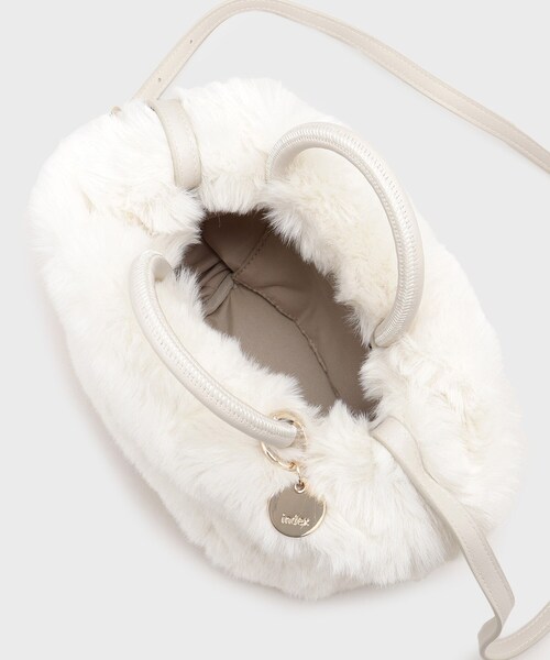 index(インデックス)の「【2WAY】フェイクファーラウンドショルダーバッグ(ショルダーバッグ・レディース・オフホワイト/グレー・00)」の13枚目の写真