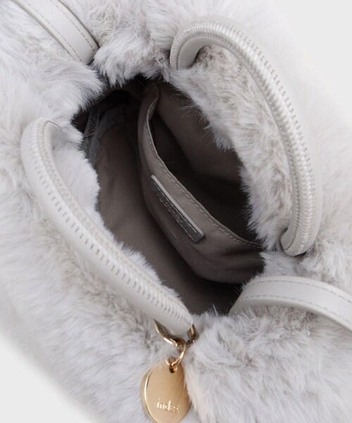 index(インデックス)の「【2WAY】フェイクファーラウンドショルダーバッグ(ショルダーバッグ・レディース・オフホワイト/グレー・00)」の15枚目の写真