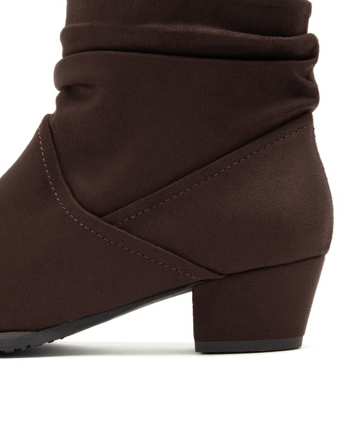 JELLY BEANS（ジェリービーンズ）の「スエードルーズショートブーツ(211-57358)JELLY BEANS(ジェリービーンズ)（ブーツ・レディース・ダークブラウン/グレー/ブラック系・LL/L/M/S）」の8枚目の写真