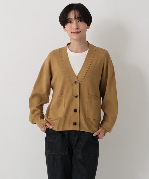 Afternoon Tea（アフタヌーンティー）の「フワフワスフレVネックカーディガン（カーディガン/ボレロ・レディース・サーモンピンク/ライトブルー/ライトブラウン・MEDIUM）」の2枚目の写真