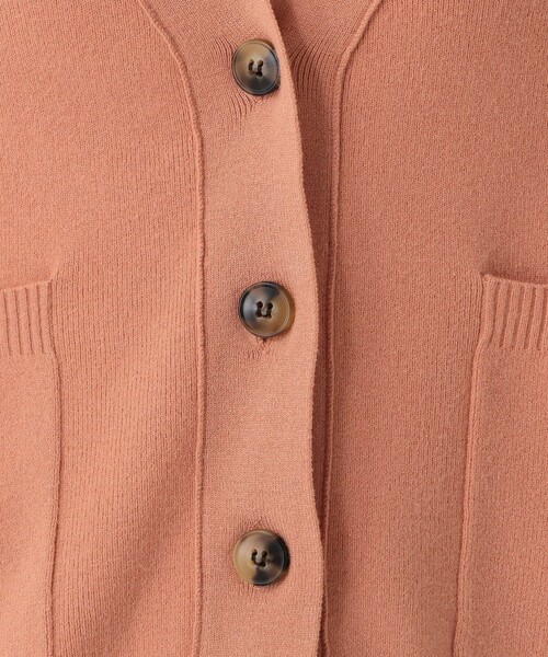 Afternoon Tea（アフタヌーンティー）の「フワフワスフレVネックカーディガン（カーディガン/ボレロ・レディース・サーモンピンク/ライトブルー/ライトブラウン・MEDIUM）」の8枚目の写真