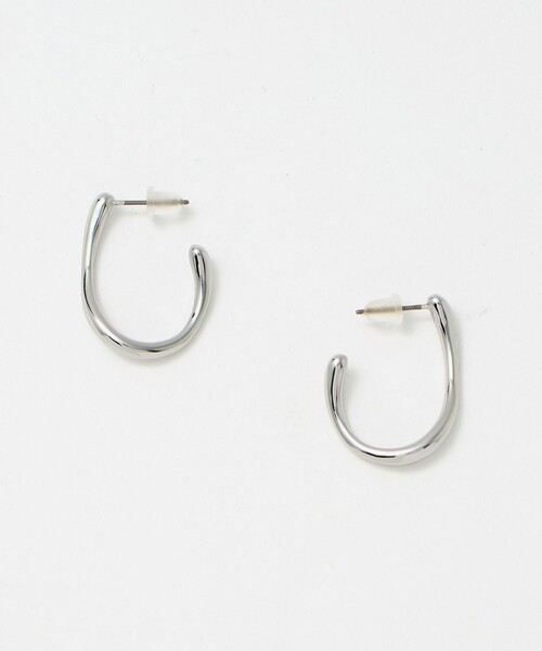 green label relaxing(グリーンレーベルリラクシング)の「ドロップフープ ウェーブ ピアス(ピアス(両耳用)・レディース・シルバー/ゴールド・FREE)」の2枚目の写真