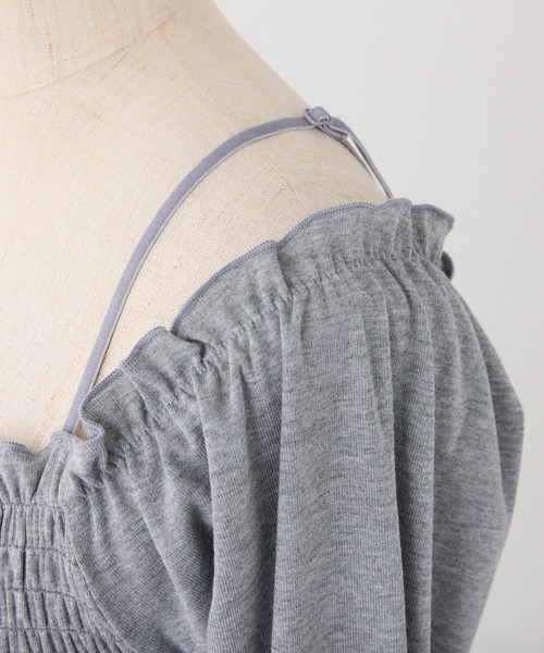 one after another NICE CLAUP（ワンアフターアナザーナイスクラップ）の「肩リボンシャーリングインナー（Tシャツ/カットソー・レディース・ブラック/杢グレー/ホワイト/ホワイト×ピンク・FREE）」の12枚目の写真