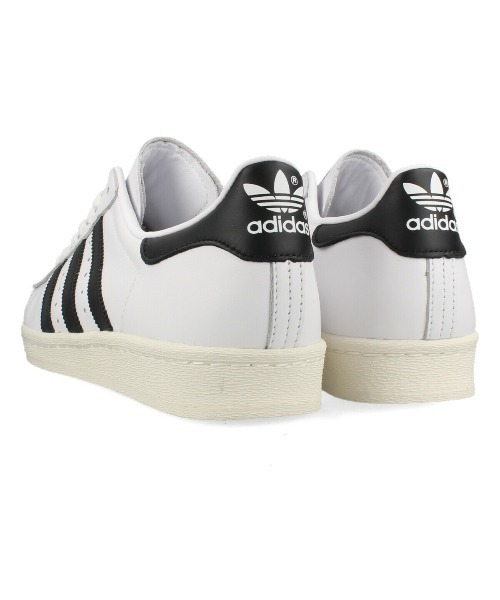 adidas Originals(アディダスオリジナルス)の「adidas SUPERSTAR 82 / アディダス スーパースター 82 / JI2025(スニーカー・メンズ・ホワイト・23.5cm/24cm/24.5cm/25cm/25.5cm/26cm/27cm/27.5cm/28cm/28.5cm/29cm/22cm/22.5cm/23cm/26.5cm)」の3枚目の写真