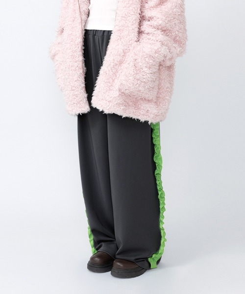 PUNYUS(プニュズ)の「サイドフリルジャージパンツ(その他パンツ・レディース・ブラウン/ブラック/グレー・1/3/4/2)」の7枚目の写真