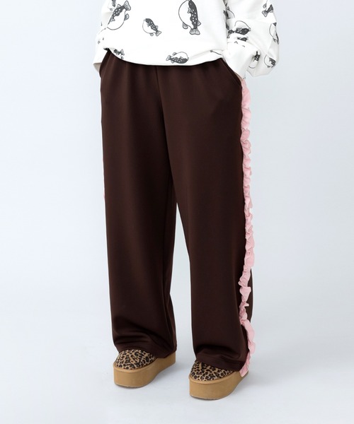 PUNYUS(プニュズ)の「サイドフリルジャージパンツ(その他パンツ・レディース・ブラウン/ブラック/グレー・1/3/4/2)」の10枚目の写真