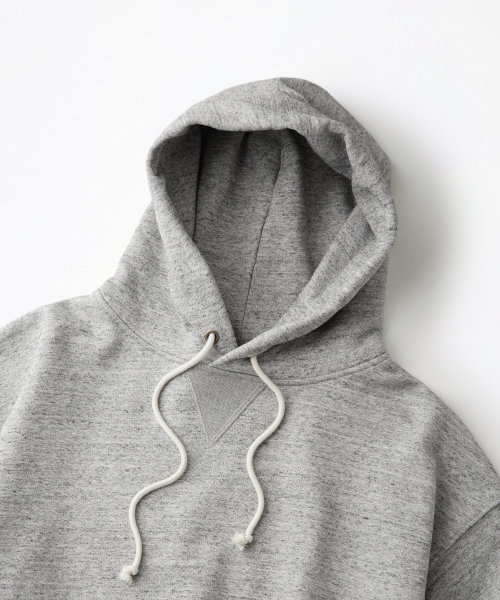 OUTSTANDING(アウトスタンディング)の「AUTHENTIC COMFORT HOOD SWEAT_HEATHER GRAY(パーカー・メンズ・その他・MEDIUM/LARGE/X-LARGE)」の3枚目の写真