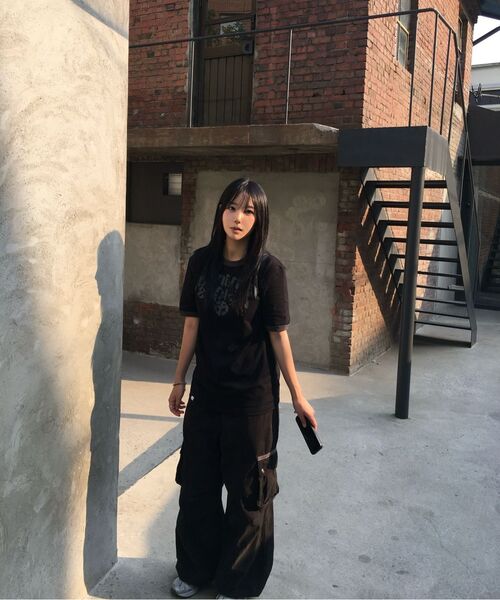NOMANUAL(NOMANUAL)の「N.D RINGER T-SHIRT - BLACK(Tシャツ/カットソー・レディース・その他・MEDIUM/LARGE/X-LARGE/SMALL)」の7枚目の写真