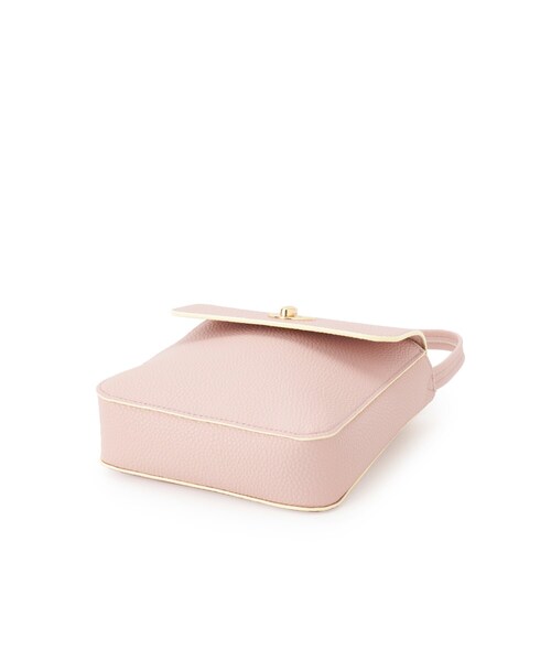 SHOO・LA・RUE（シューラルー）の「ソフトレザー調ポシェット（ショルダーバッグ・キッズ・ベビーピンク/ベージュ・00）」の7枚目の写真