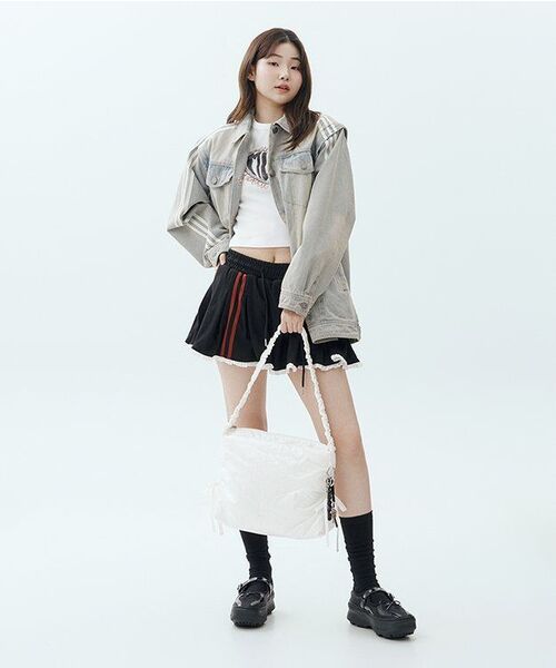 LUVISTRUE(ラヴイズトゥルー)の「IM SHORT PLEATS SKIRT(BLACK)(スカート・レディース・その他・FREE)」の16枚目の写真
