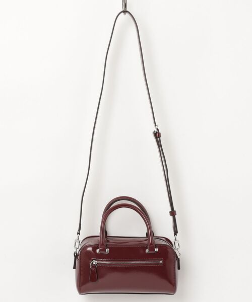 Guess（ゲス）の「ARNELA Mini Satchel ミニボストンバッグ  （ショルダーバッグ・レディース・ベージュ/ブラック/バーガンディー・ONE SIZE）」の15枚目の写真
