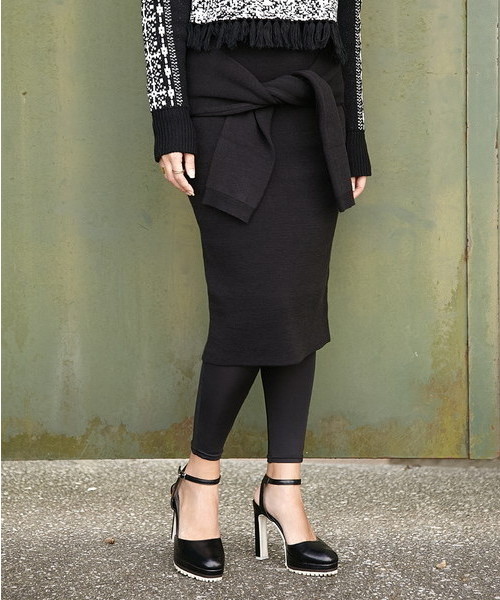 SLY(スライ)の「DOUBLE FACE WAIST TIE HG SK(スカート・レディース・ブラウン/ブラック/カーキ・2/1)」の2枚目の写真