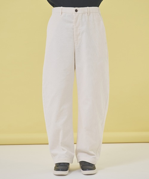 STUDIOUS（ステュディオス）の「【STUDIOUS】CORDUROY WIDE PANTS/コーデュロイワイドパンツ（その他パンツ・メンズ・オフホワイト/ブラック/ダークブラウン・1/2/3）」の11枚目の写真