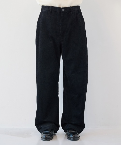 STUDIOUS（ステュディオス）の「【STUDIOUS】CORDUROY WIDE PANTS/コーデュロイワイドパンツ（その他パンツ・メンズ・オフホワイト/ブラック/ダークブラウン・1/2/3）」の18枚目の写真
