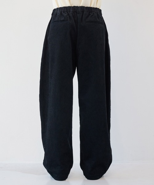 STUDIOUS（ステュディオス）の「【STUDIOUS】CORDUROY WIDE PANTS/コーデュロイワイドパンツ（その他パンツ・メンズ・オフホワイト/ブラック/ダークブラウン・1/2/3）」の20枚目の写真