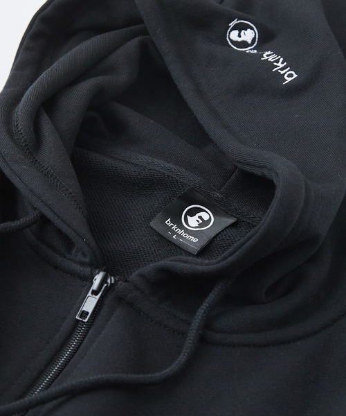 brknhome(ブロークンホーム)の「【BRKNHOME/ブロークンホーム】【シンプルロゴで着まわしやすい】カレッジロゴ プリント フルジップ スウェットパーカー カジュアル ストリート ユニセックス(パーカー・メンズ・ブラック/杢グレー・MEDIUM/LARGE)」の14枚目の写真