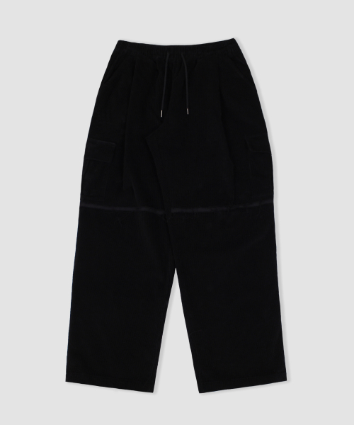 CAMEL WORK(キャメルワーク)の「ワイドコーデュロイカッティングカーゴパンツ(ブラック)(その他パンツ・メンズ・その他・MEDIUM/LARGE)」の2枚目の写真