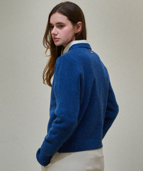 SLOWLOLLI(スローローリ)の「Bean button wool knit cardign_5 Colors(カーディガン/ボレロ・レディース・ブルー/グレー/チャコールグレー/アイボリー/カーキ・FREE)」の8枚目の写真