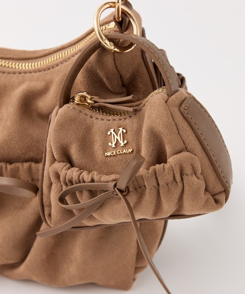 チャーム付きドロストバッグ（ショルダーバッグ）｜one after another