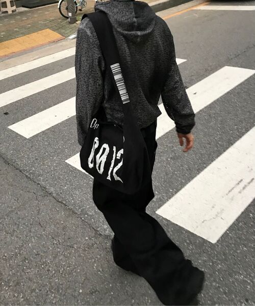 OPUS 0012(オーパス0012)の「Op. 10 BLESS CROSS BAG BLACK(メッセンジャーバッグ・メンズ・その他・FREE)」の13枚目の写真