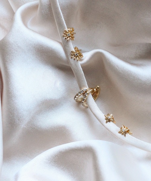 NOIR DE POUPEE（ノワールドプーペ）の「【WEB限定】K18vermeil フープピアス ホワイトトパーズ（ピアス（両耳用）・レディース・ゴールド・FREE）」の5枚目の写真