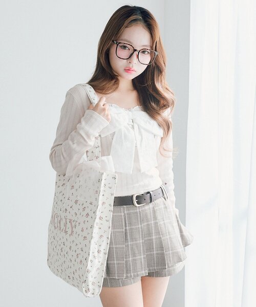 OLIVE des OLIVE(オリーブデオリーブ)の「Bloom Ribbon TOPS(Tシャツ/カットソー・レディース・ピンク/トップグレー/オフホワイト/ブラック/サックスブルー・FREE)」の16枚目の写真