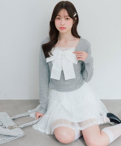 OLIVE des OLIVE（オリーブデオリーブ）の「Bloom Ribbon TOPS（Tシャツ/カットソー・レディース・ピンク/トップグレー/オフホワイト/ブラック/サックスブルー・FREE）」の16枚目の写真