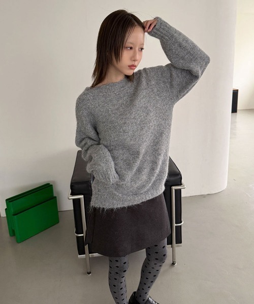 4INT.(フォイント)の「【ウール混紡】 無地 ラウンド ルーズシルエット長袖 ニット トップス(ニット/セーター・レディース・グレー/ネイビー/ブラウン/アイボリー・FREE)」の13枚目の写真