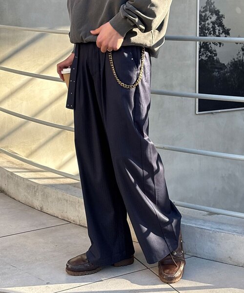 CIAOPANIC(チャオパニック)の「ベルト付きピンストライプスタッズワイドスラックス(その他パンツ・メンズ・ネイビー/グレー/ブラック・MEDIUM/LARGE)」の5枚目の写真