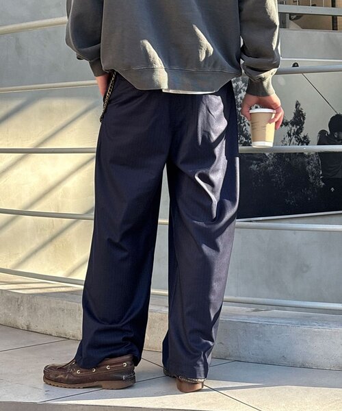 CIAOPANIC(チャオパニック)の「ベルト付きピンストライプスタッズワイドスラックス(その他パンツ・メンズ・ネイビー/グレー/ブラック・MEDIUM/LARGE)」の6枚目の写真