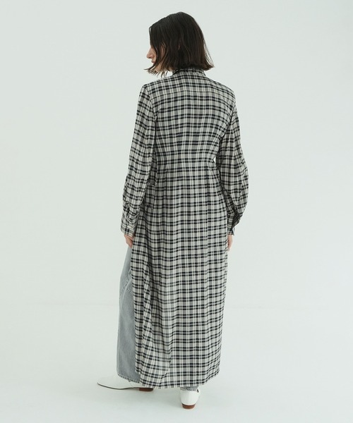 CLANE（クラネ）の「UP POCKET CHECK SHIRT ONEPIECE（シャツワンピース・レディース・ブラック・1/0/2）」の4枚目の写真