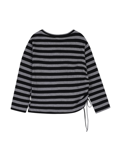 ORDINARY HOLIDAY（オーディナリー ホリデー）の「LACE-UP STRIPE PULLOVER [BLACK]（ニット/セーター・レディース・その他・FREE）」の4枚目の写真