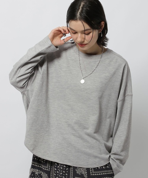 niko and...(ニコアンド)の「ミニパイルラウンドプルオーバー(Tシャツ/カットソー・レディース・レッド/グレー/オフホワイト/ネイビー・MEDIUM/LARGE)」の16枚目の写真