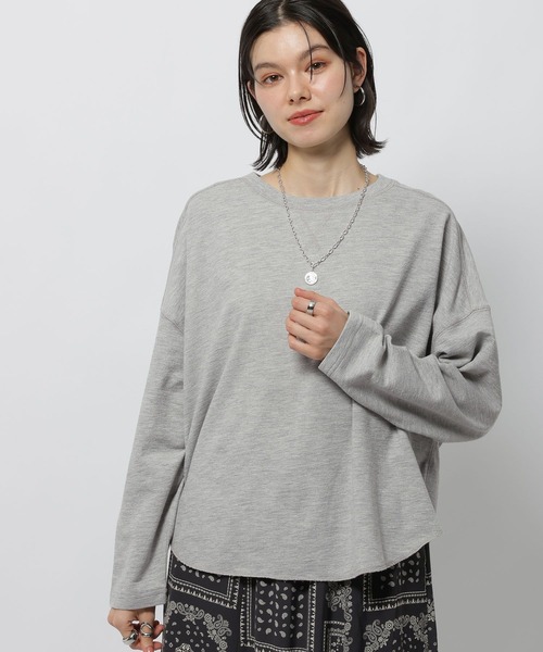 niko and...(ニコアンド)の「ミニパイルラウンドプルオーバー(Tシャツ/カットソー・レディース・レッド/グレー/オフホワイト/ネイビー・MEDIUM/LARGE)」の15枚目の写真