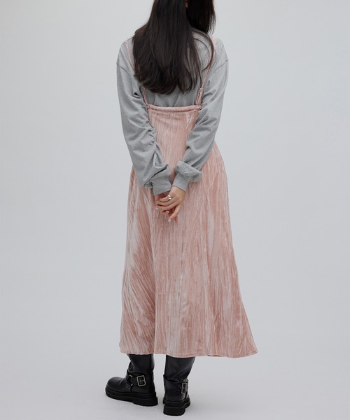 Ameri(アメリ)の「VELOR SET UP(ワンピース・レディース・ダークブルー/ピンク/アイボリー・SMALL/MEDIUM)」の15枚目の写真