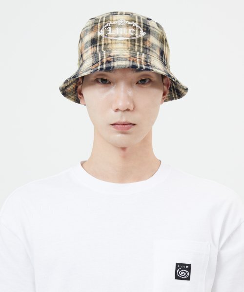 LMCの「REVERSIBLE GOTHIC OVAL BUCKET HAT navy（ハット・レディース・その他・ONE SIZE）」の2枚目の写真