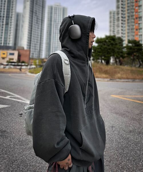 THE MILE(ザマイル)の「ブルーミングダストスウェットフード BLACK(パーカー・メンズ・その他・S/M/L/XL)」の4枚目の写真