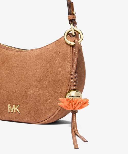 MICHAEL KORS（マイケルコース）の「フラワー レザー チャーム（その他小物・レディース・オレンジ系・FREE）」の3枚目の写真