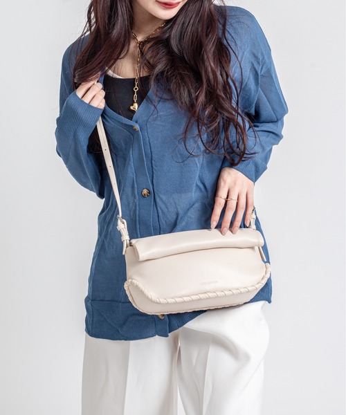 ADD CULUMN（アドカラム）の「【ADD CULUMN/アドカラム】ショルダーバッグ 　ROLLA OBLONG S STITCH（ショルダーバッグ・レディース・ブラック/アイボリー/ライトイエロー・FREE）」の2枚目の写真