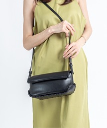 ADD CULUMN（アドカラム）の「【ADD CULUMN/アドカラム】ショルダーバッグ 　ROLLA OBLONG S STITCH（ショルダーバッグ）」