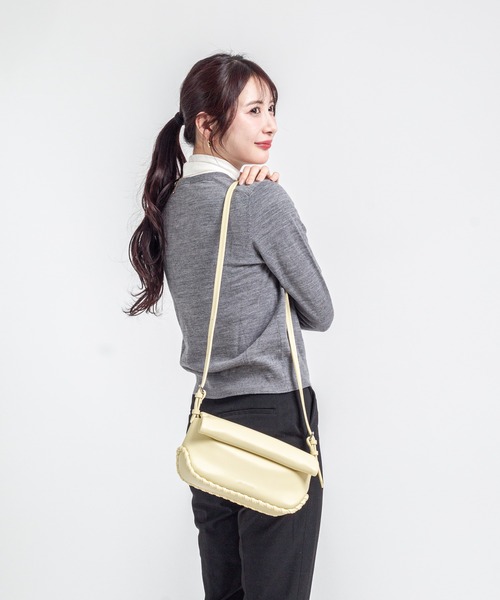 ADD CULUMN（アドカラム）の「【ADD CULUMN/アドカラム】ショルダーバッグ 　ROLLA OBLONG S STITCH（ショルダーバッグ・レディース・ブラック/アイボリー/ライトイエロー・FREE）」の22枚目の写真