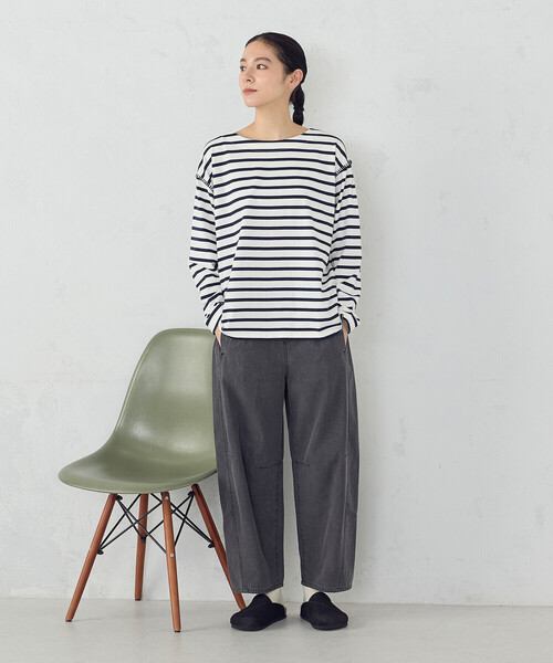 ONIGIRI（オニギリ）の「ハンドステッチ風 ボーダーロンT（Tシャツ/カットソー・レディース・ネイビー/アイボリー・FREE）」の3枚目の写真