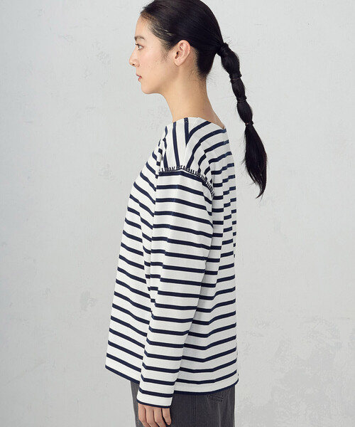 ONIGIRI（オニギリ）の「ハンドステッチ風 ボーダーロンT（Tシャツ/カットソー・レディース・ネイビー/アイボリー・FREE）」の14枚目の写真
