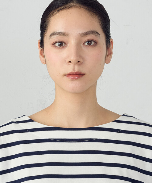 ONIGIRI（オニギリ）の「ハンドステッチ風 ボーダーロンT（Tシャツ/カットソー・レディース・ネイビー/アイボリー・FREE）」の16枚目の写真