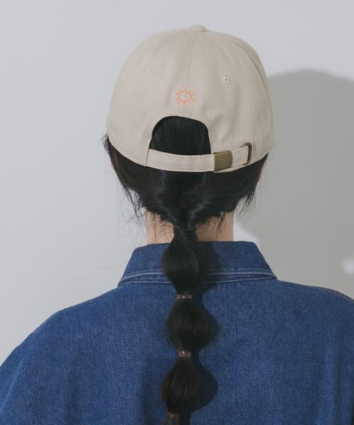 SMELLY（スメリー）の「weatherロゴキャップ（キャップ・レディース・ネイビー/アイボリー/ブルー/チャコールグレー・-）」の9枚目の写真